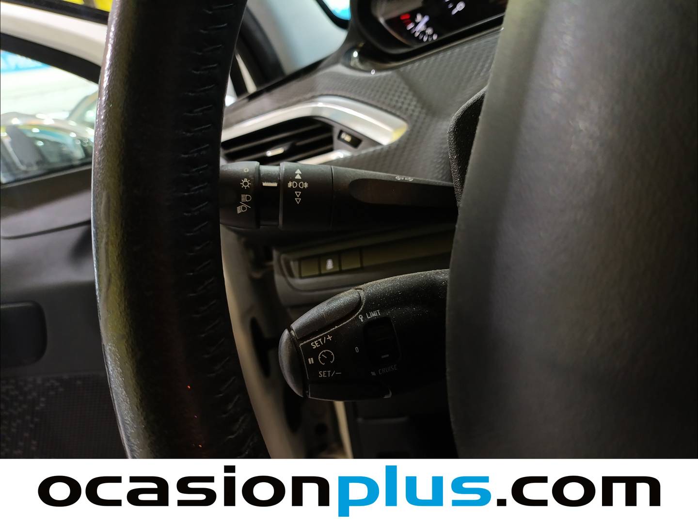 Equipamiento del Peugeot 208 Peugeot 208 PureTech 82 Style (82 CV)