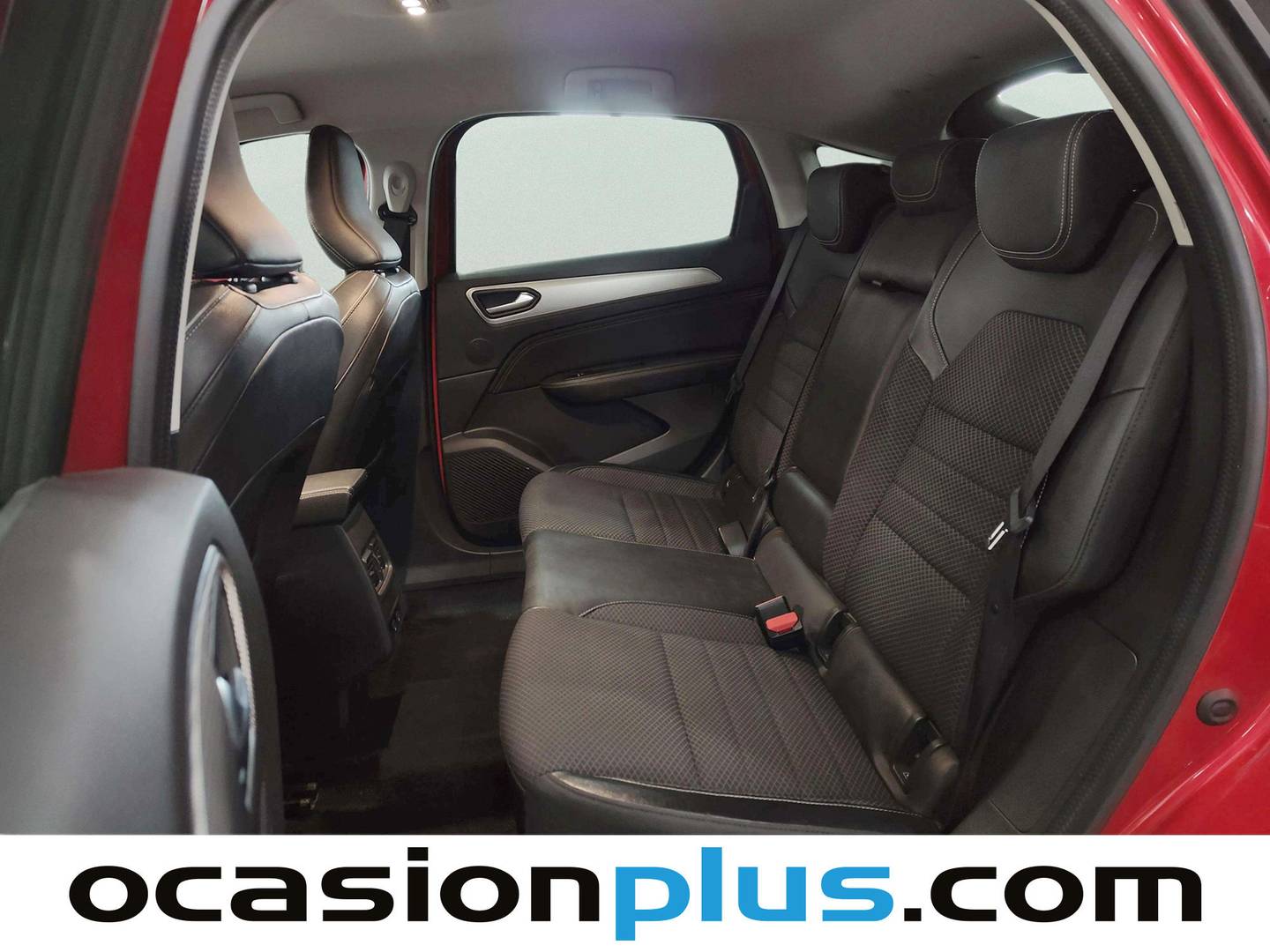 Foto asientos traseros Renault Arkana Renault Arkana Zen E-Tech Híbrido  (145 CV)