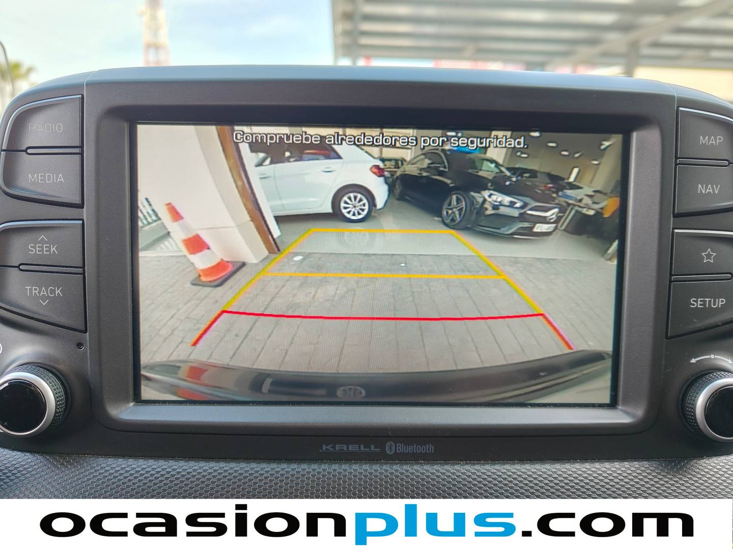 Acabados Hyundai Kona Hyundai Kona 1.0 TGDI Tecno Lime 4x2 (120 CV)