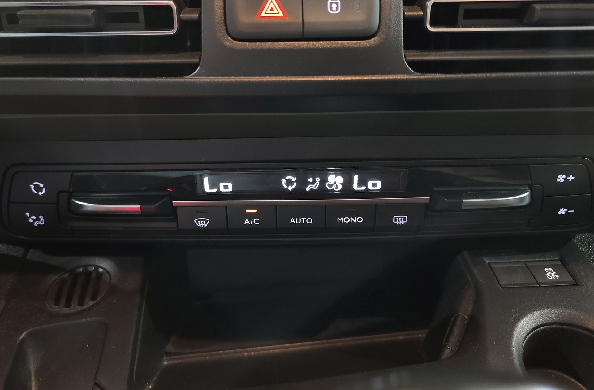 Citroën Berlingo PureTech 110 Talla M Shine - foto 29