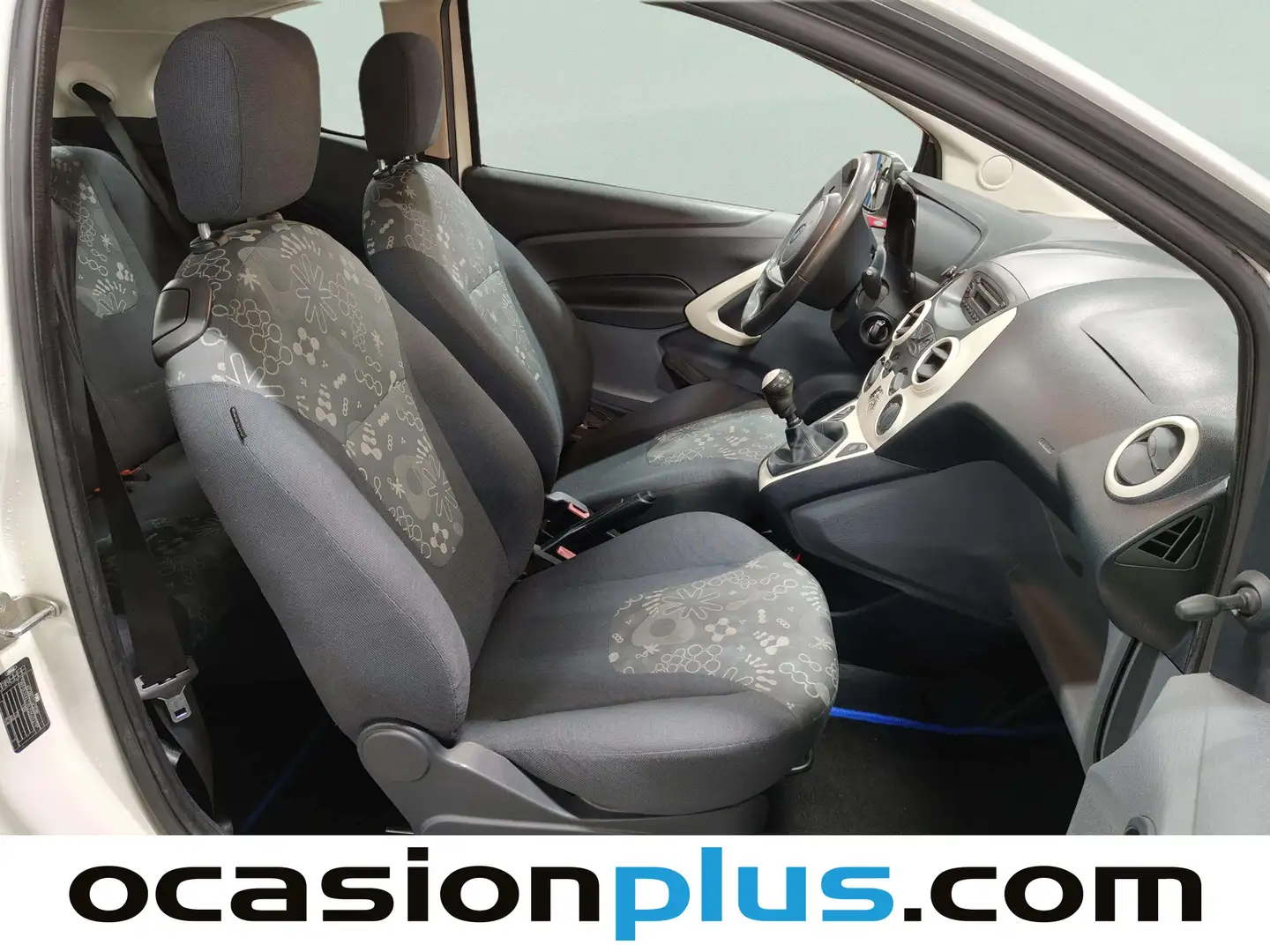 Foto Ford Ka Ford Ka 1.2 Urban  (69 CV)