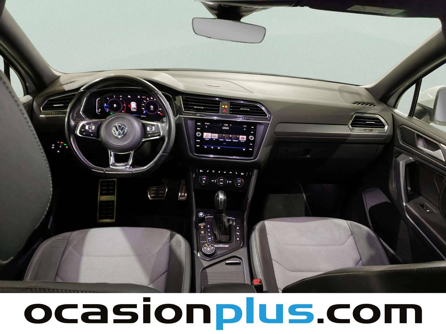 Foto asientos delanteros Volkswagen Tiguan Allspace Volkswagen Tiguan Allspace Sport 2.0 TDI 4Motion (190 CV) DSG 7 Plazas Pack R-Line