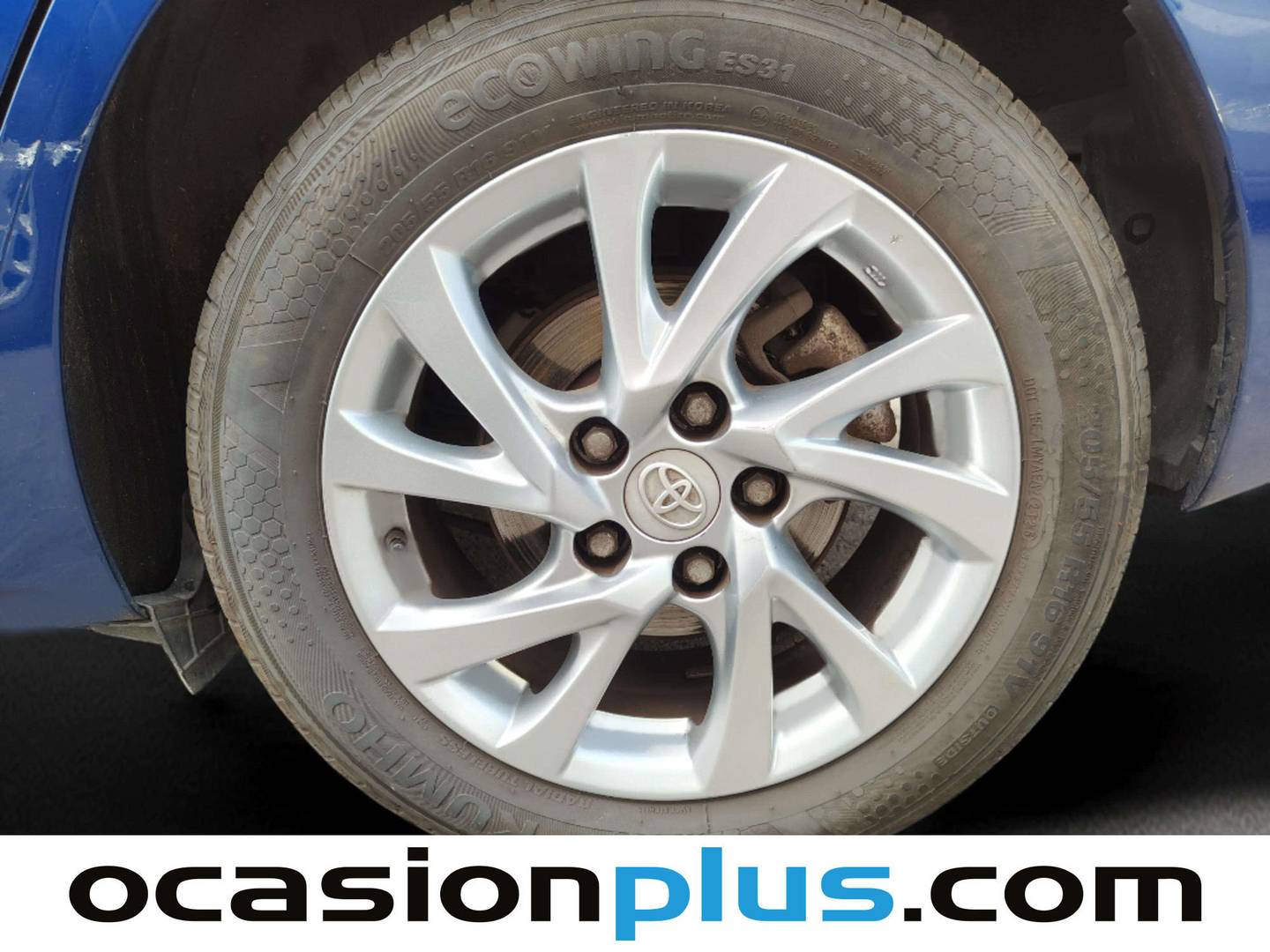 Acabados Toyota Auris Toyota Auris 1.4 90 D Active (90 CV)