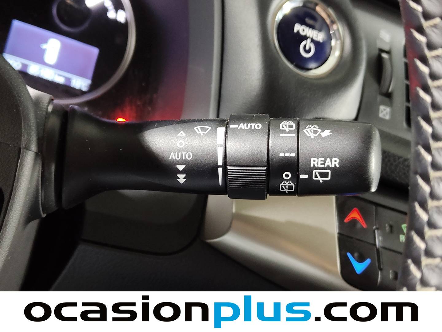 Acabados Lexus CT Lexus CT 200h Business (136 CV)