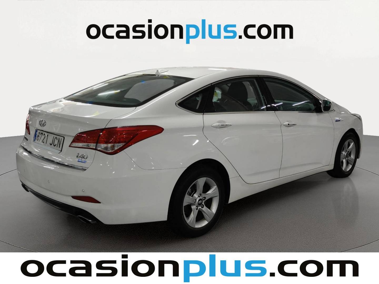 Foto trasera Hyundai i40 Hyundai i40 1.7 CRDI BlueDrive Tecno (136 CV) derecha