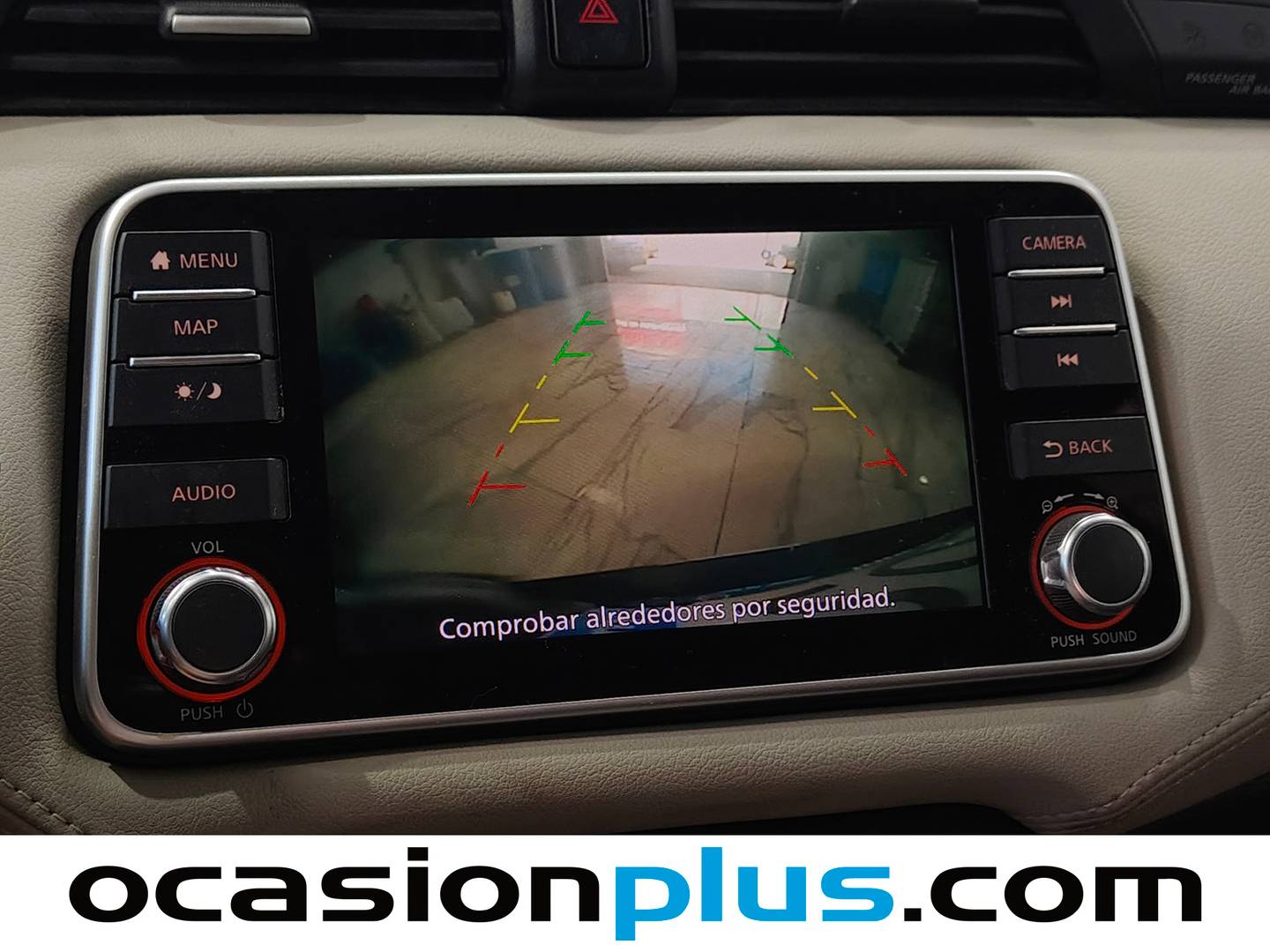 Equipamiento del Nissan Micra Nissan Micra IG-T N-Design Black (92 CV)