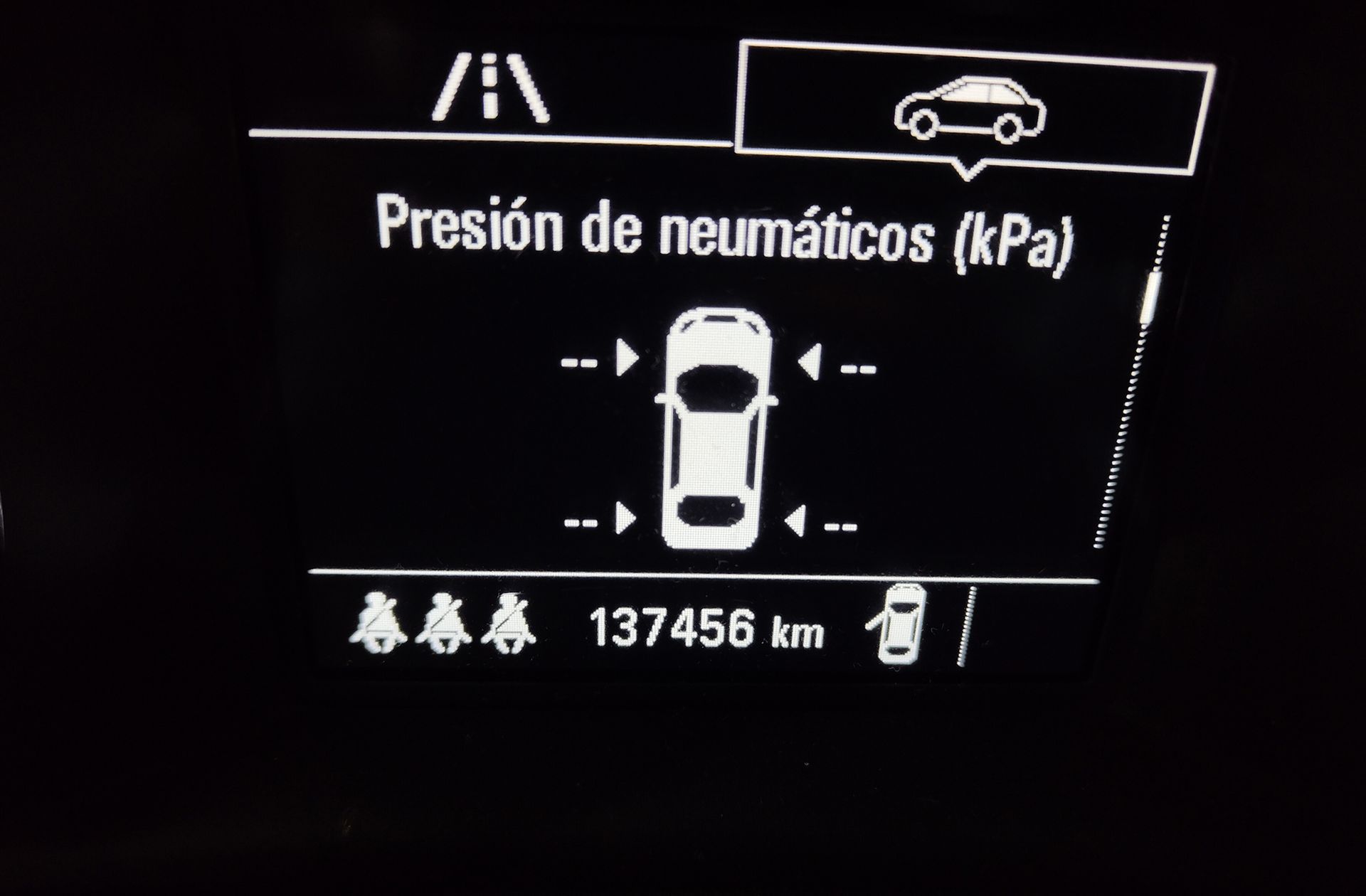 Opel Astra 1.6 CDTi Dynamic - foto 8