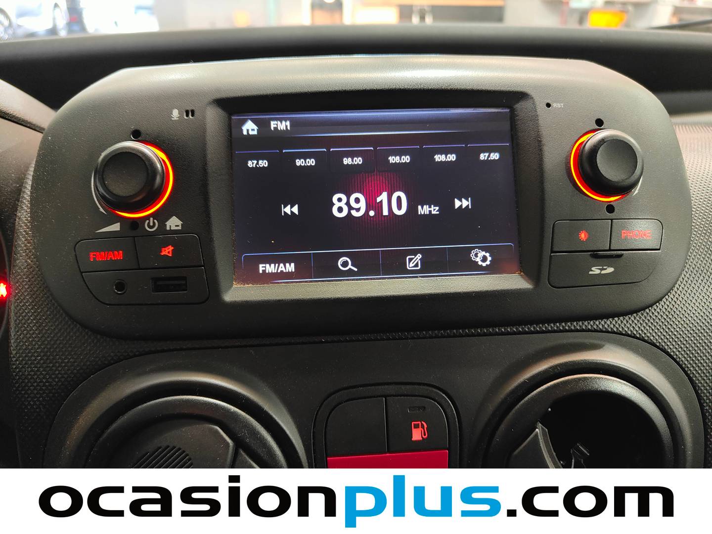 Equipamiento del Fiat Fiorino Fiat Fiorino Cargo Furgon 1.4 Natural Power Base (70 CV)