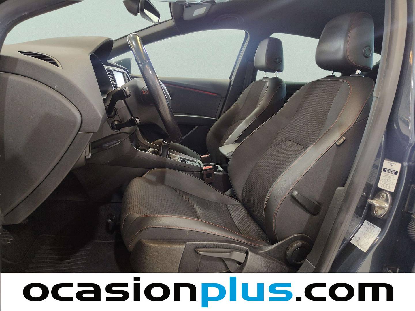 Foto asientos delanteros Seat León Seat León 1.5 TSI S&S FR Edition Plus  (150 CV)