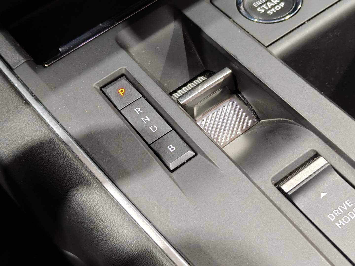 Foto Citroën C5 Aircross Citroen C5 Aircross Plug-in Hybrid Max e-EAT8 (225 CV)