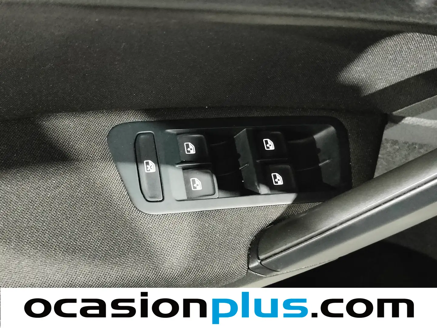 Foto Volkswagen Golf Volkswagen Golf Ready2Go 1.0 TSI (115 CV)