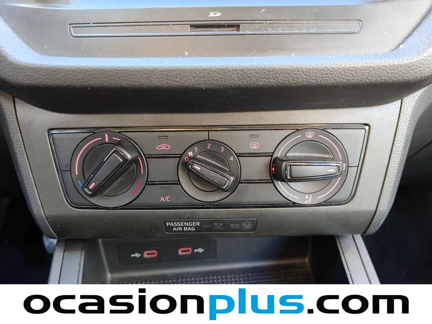 Foto Seat Ibiza SEAT Ibiza 1.0 MPI Reference Go2 (80 CV)