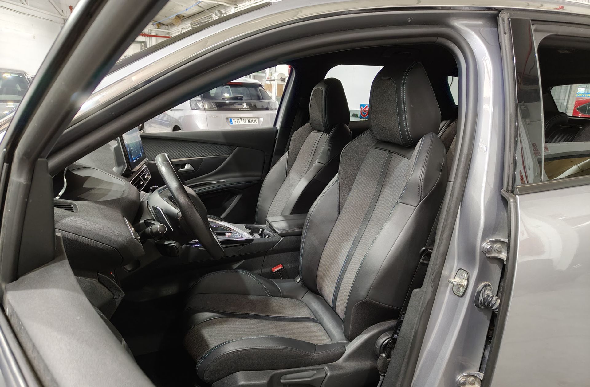 Peugeot 3008 136 Allure Pack eDCS6 - foto 11