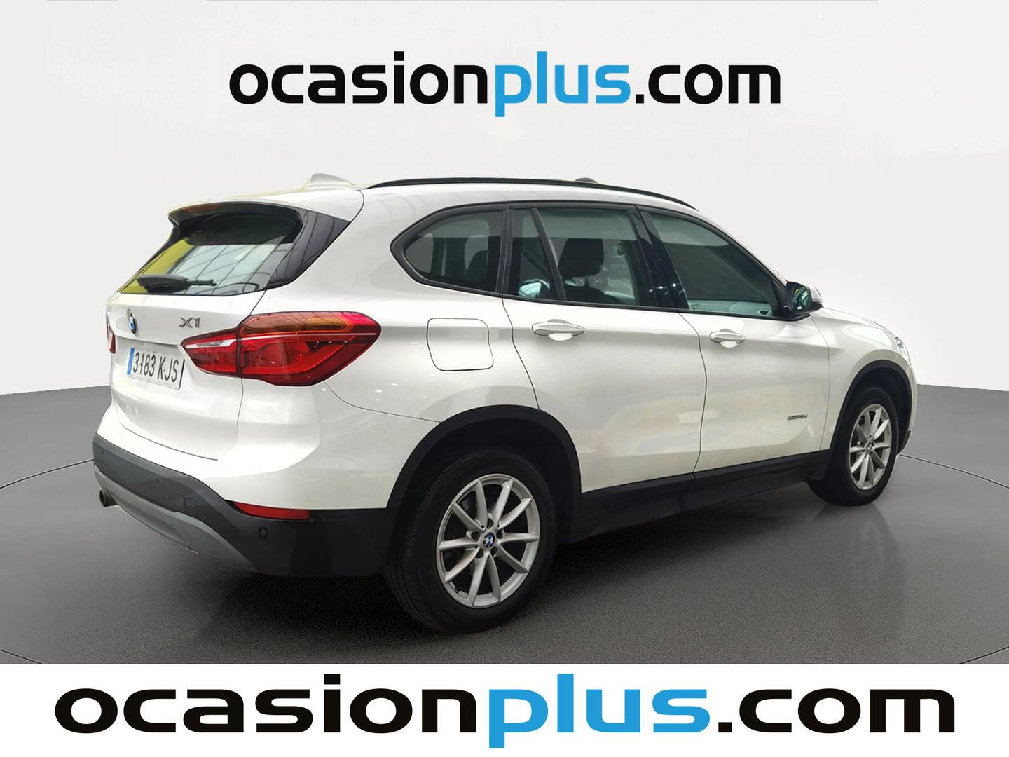 Foto trasera BMW X1 BMW X1 sDrive18d Business (150 CV) derecha
