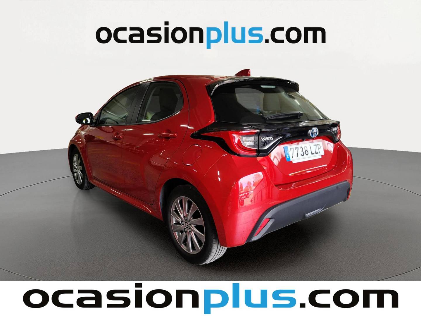 Foto trasera Toyota Yaris Toyota Yaris 120H Active Tech (116 CV) izquierda