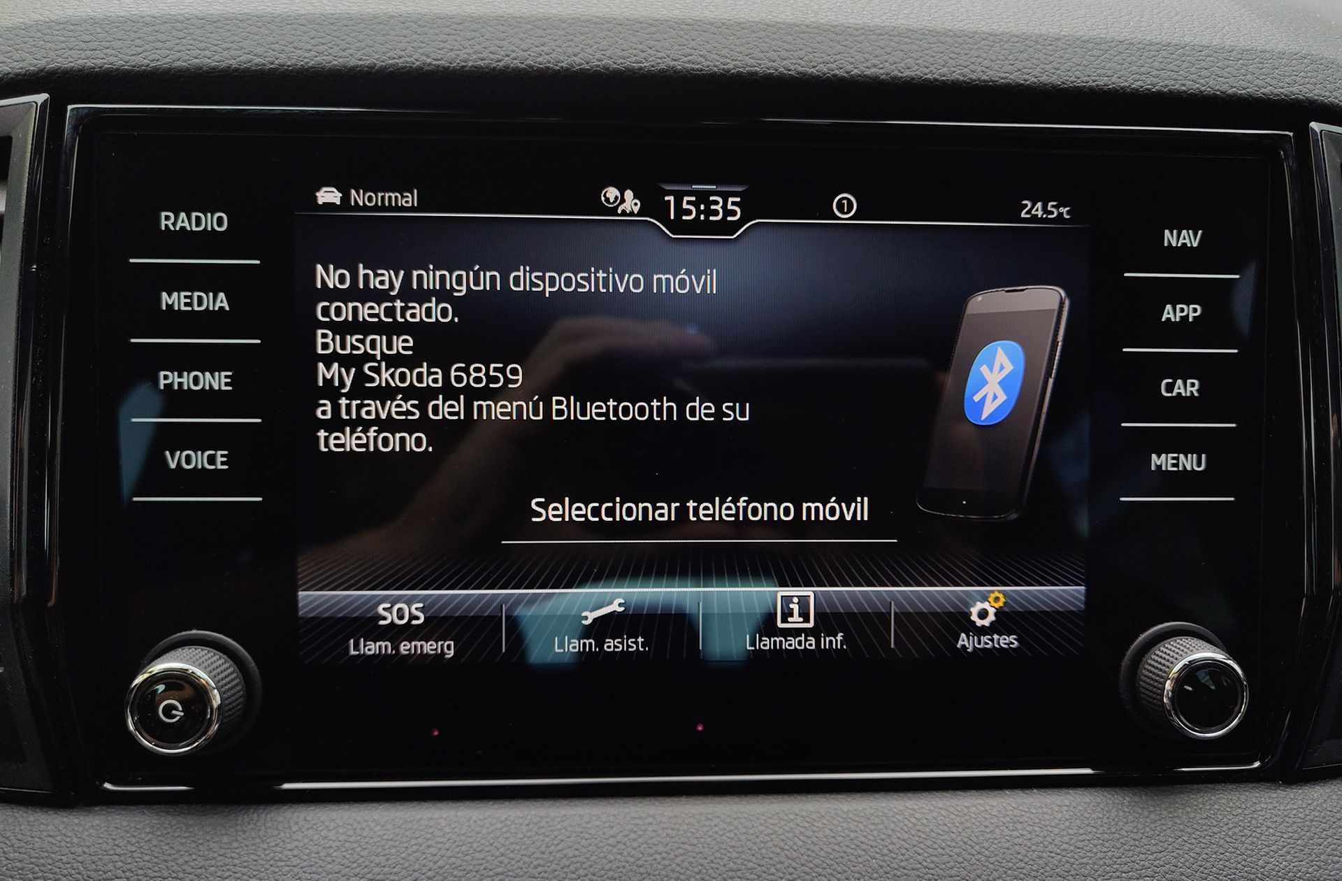 Škoda Karoq 1.5 TSI ACT Sportline - foto 35
