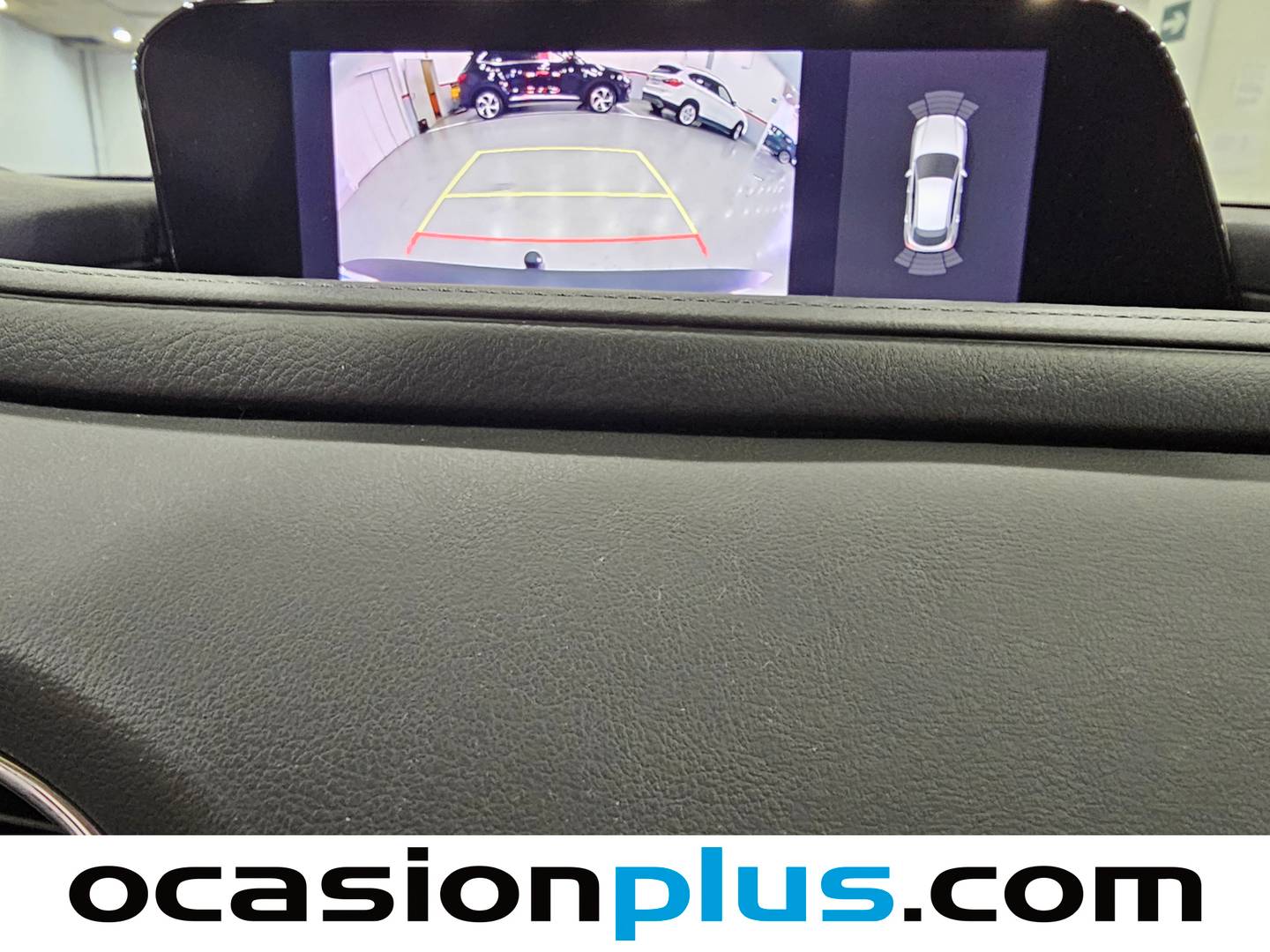 Equipamiento del Mazda CX-30 Mazda CX-30 2.0 Skyactiv-X Zenith AT (180 CV)
