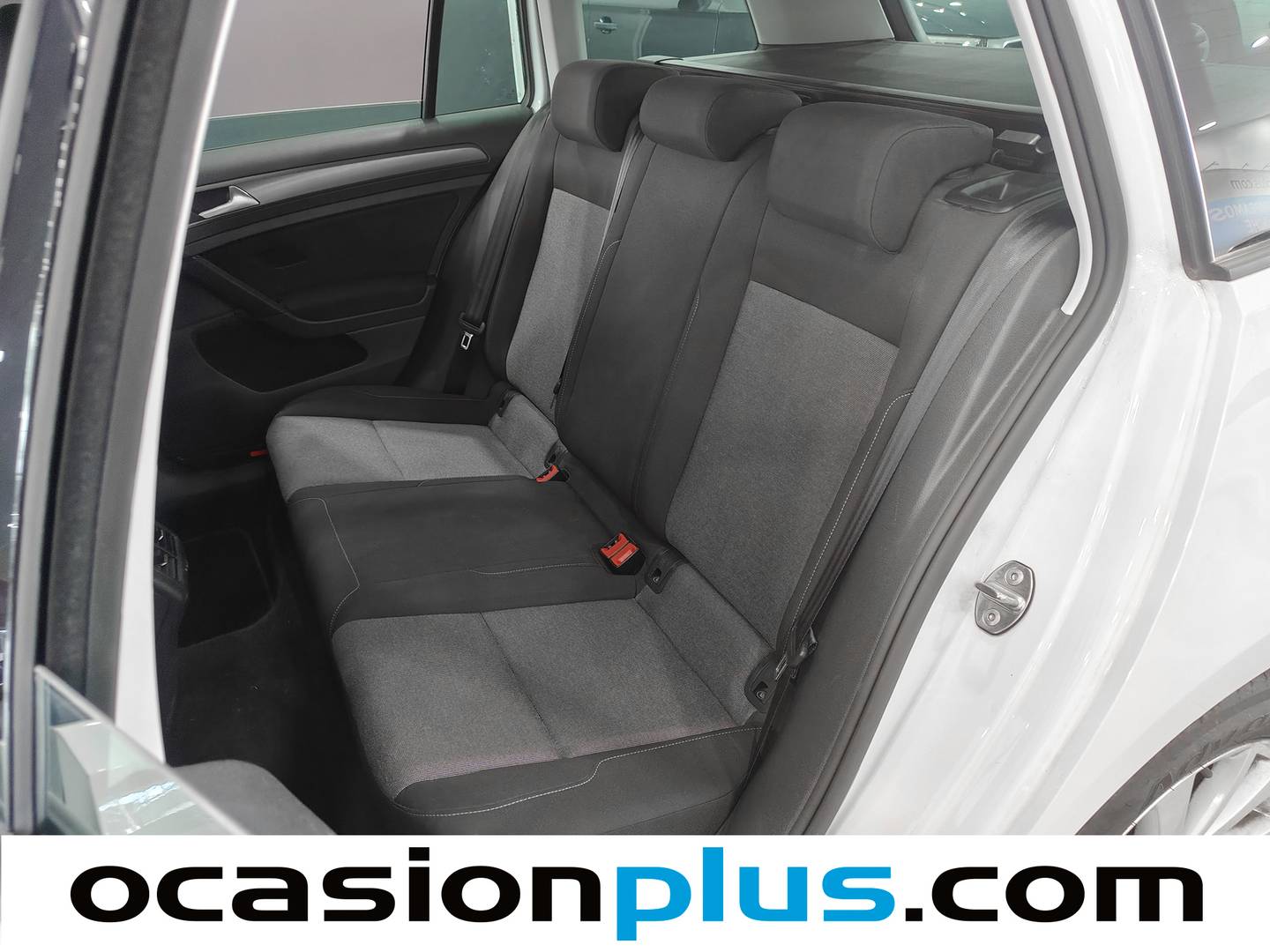 Foto Volkswagen Golf Volkswagen Golf Variant Business & Navi 1.6 TDI CR BMT (110 CV)