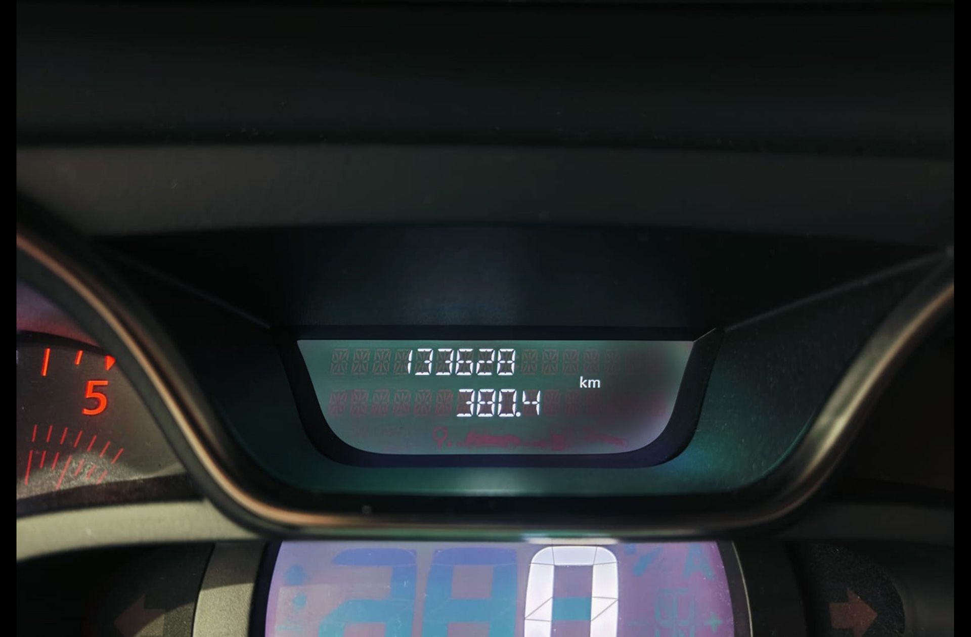 Renault Captur Zen Energy dCi eco2 - foto 8
