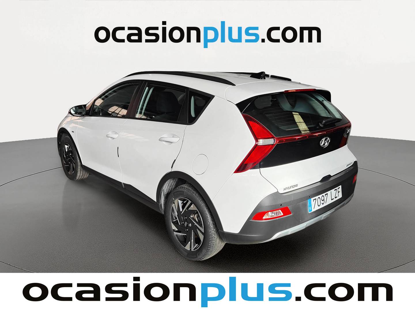 Foto trasera Hyundai Bayon Hyundai Bayon 1.0 TGDI 48V Maxx (100 CV) izquierda