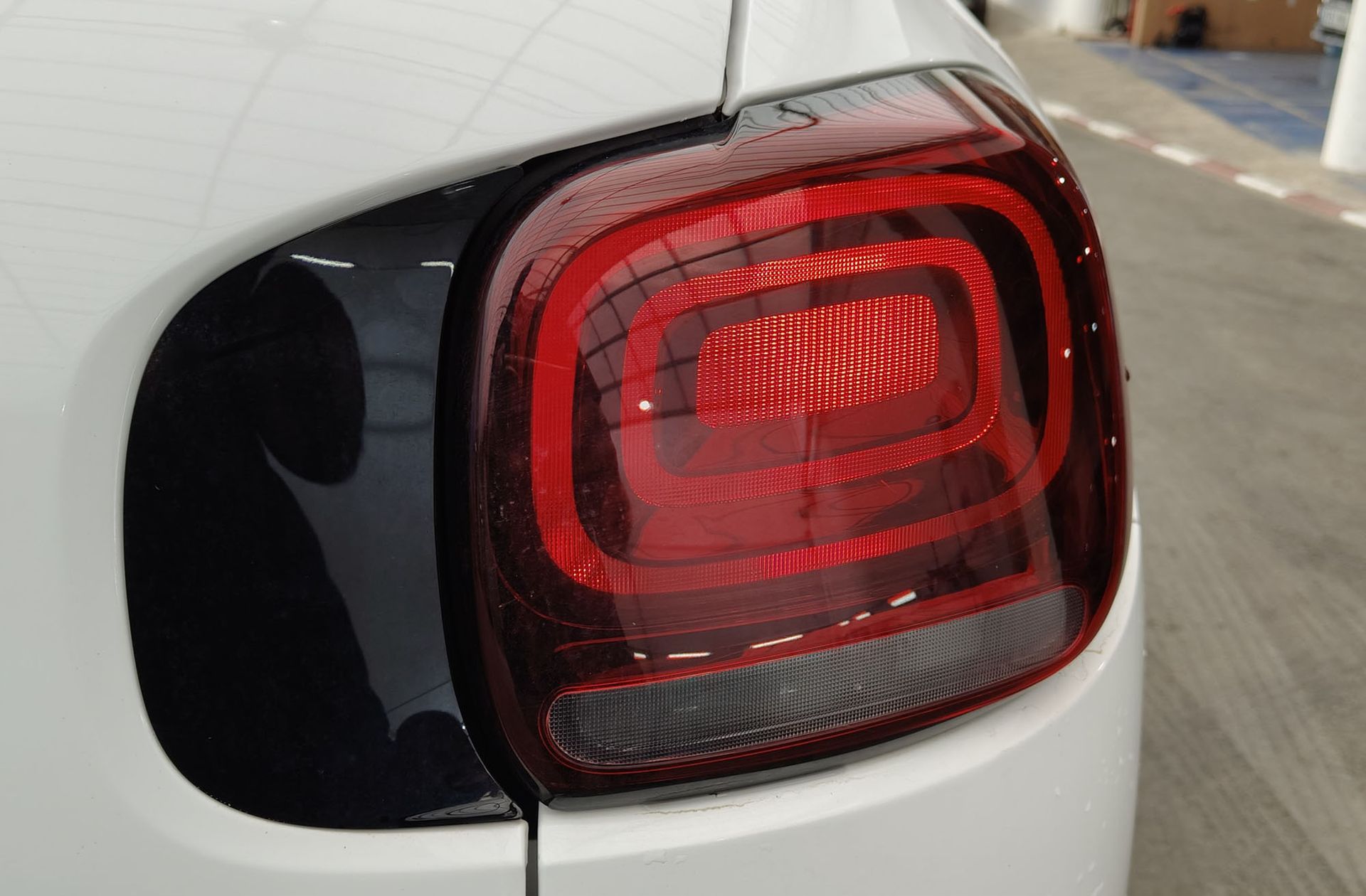 Citroën C3 Aircross BlueHDi 110 Shine - foto 15