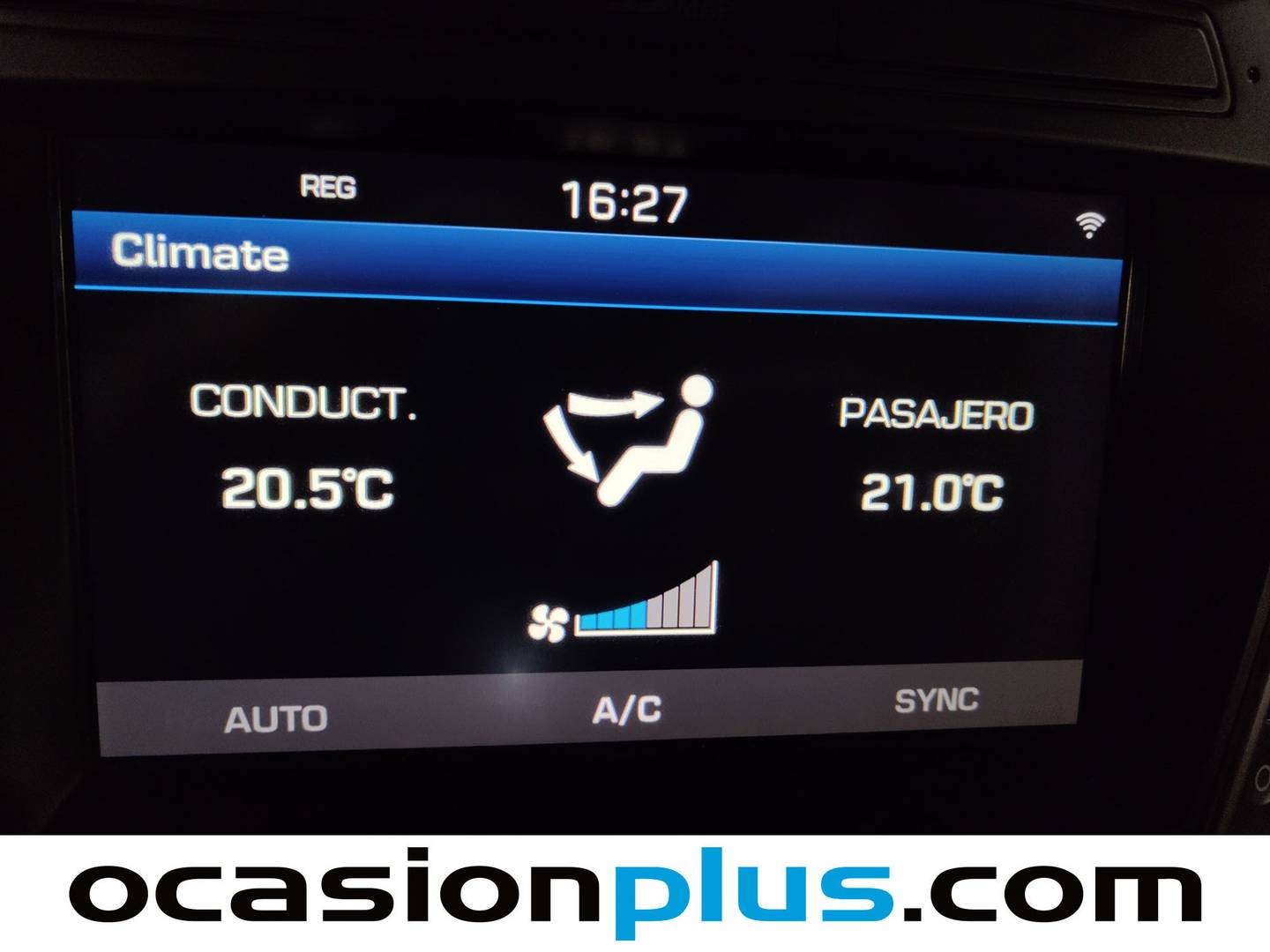 Foto Hyundai Santa Fe Hyundai Santa Fe 2.2 CRDI Tecno 4x2 Auto (200 CV) 7 Plazas