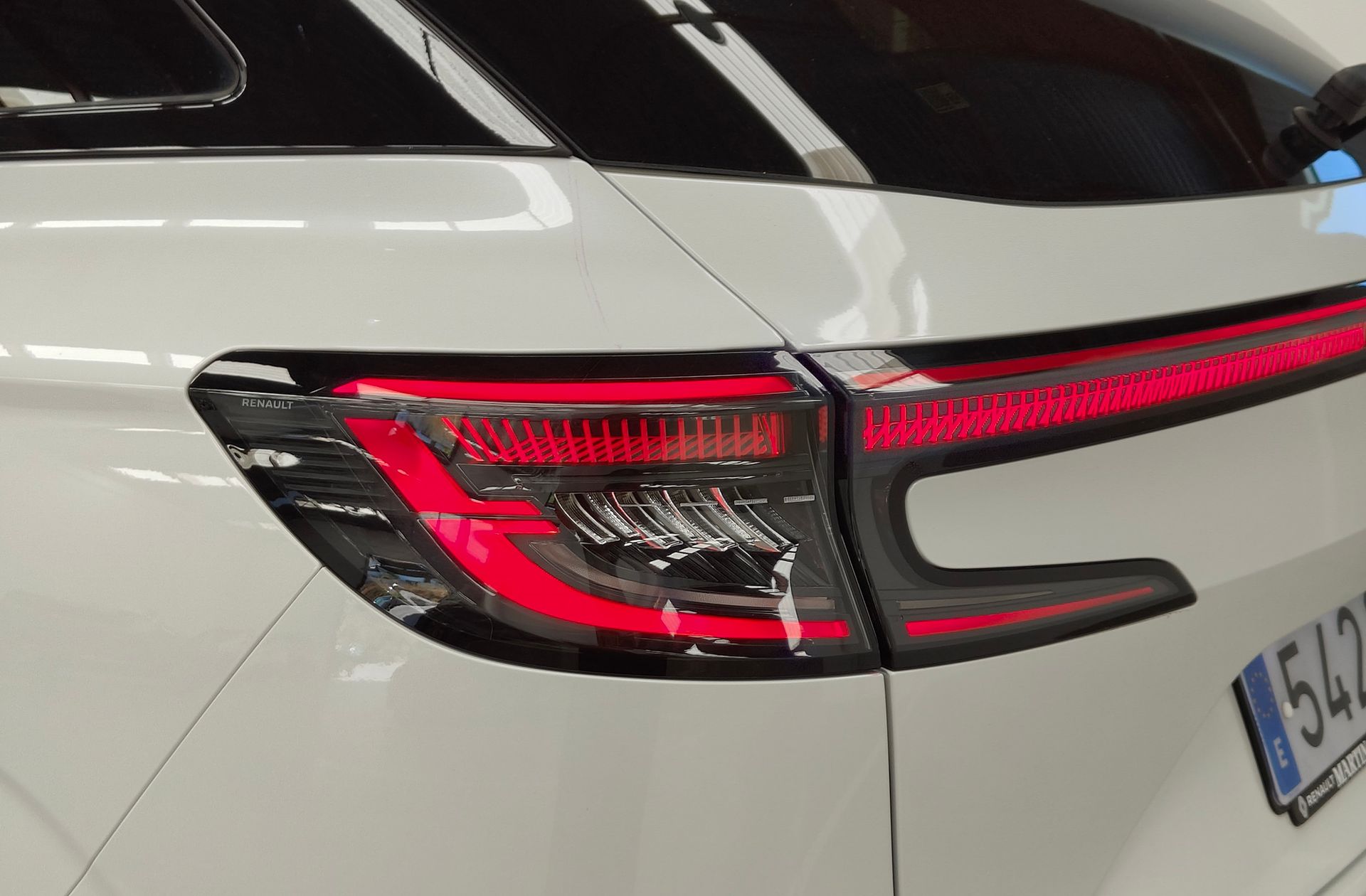 Renault Austral Techno Esprit Alpine E-Tech Full Hybrid - foto 17