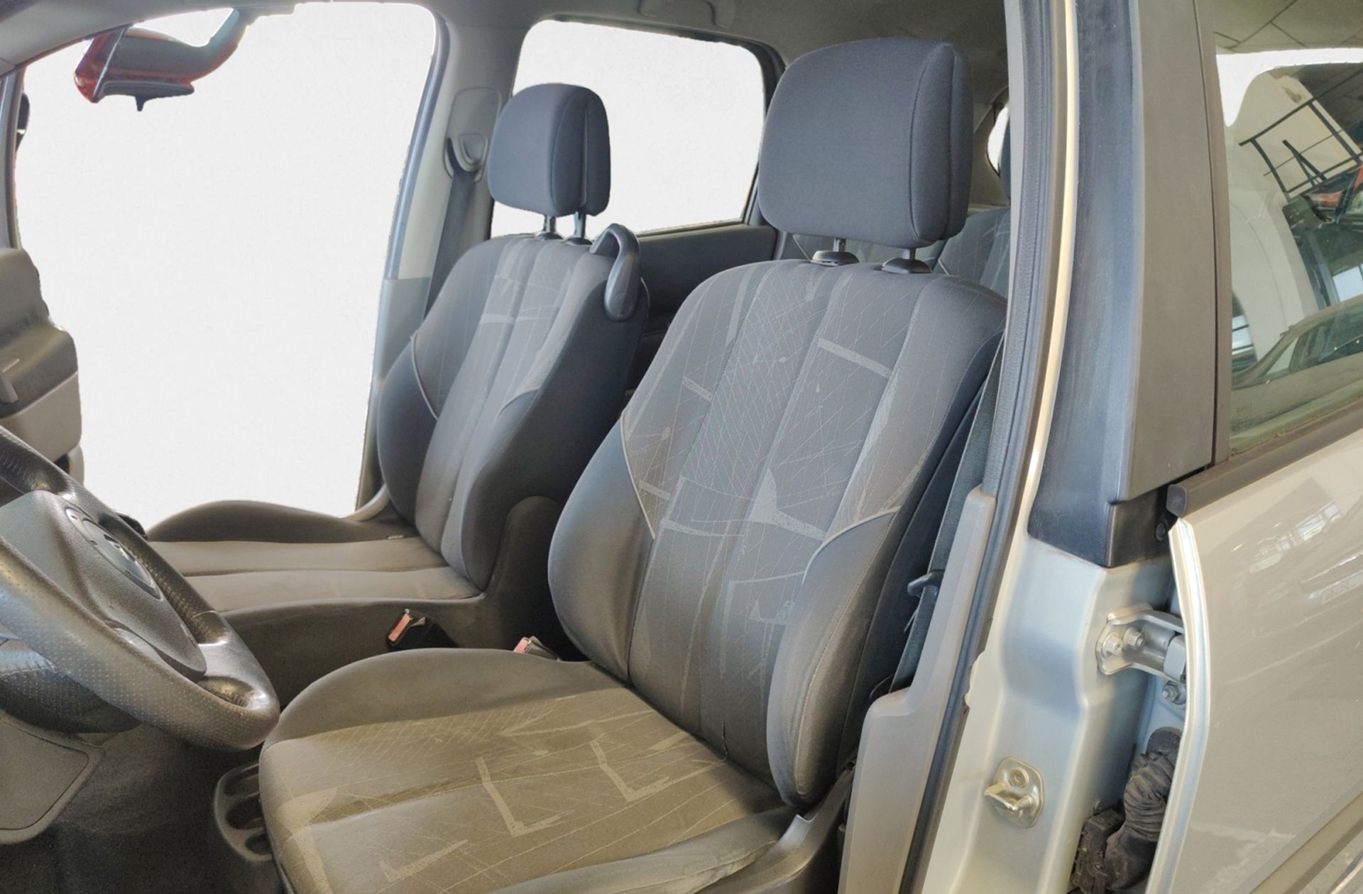 Renault Scénic 1.5 dCi Confort Dynamique - foto 7