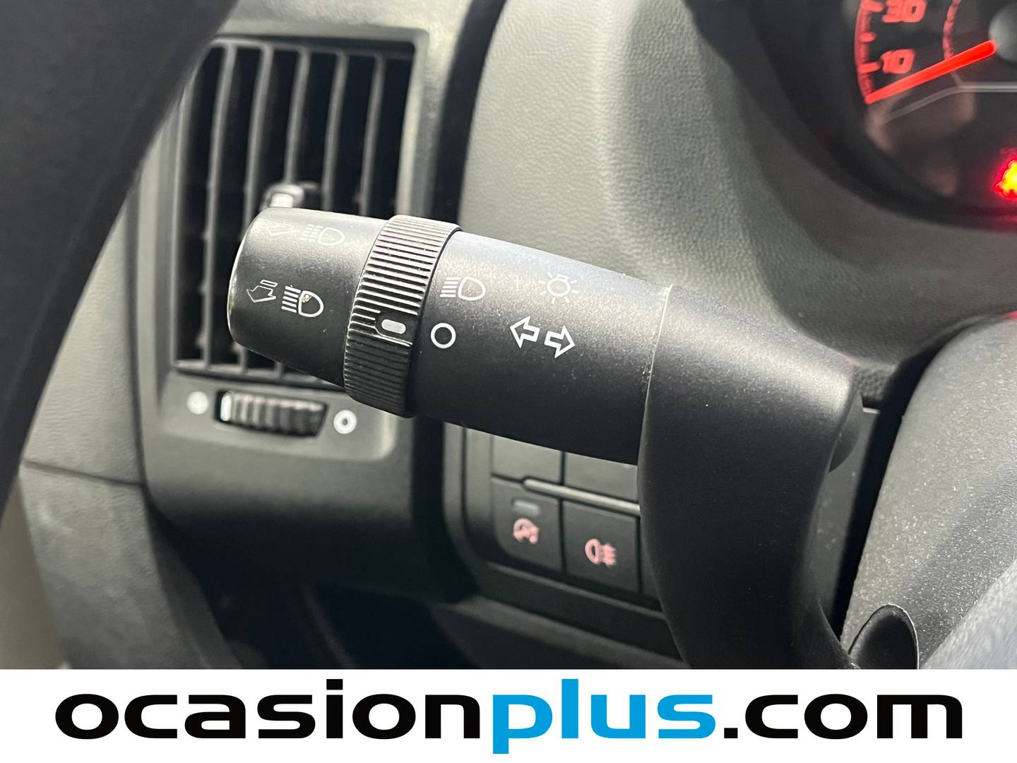 Foto Peugeot Boxer Peugeot Boxer Furgon BlueHDi 140 S&S 335 L2H2  (140 CV)