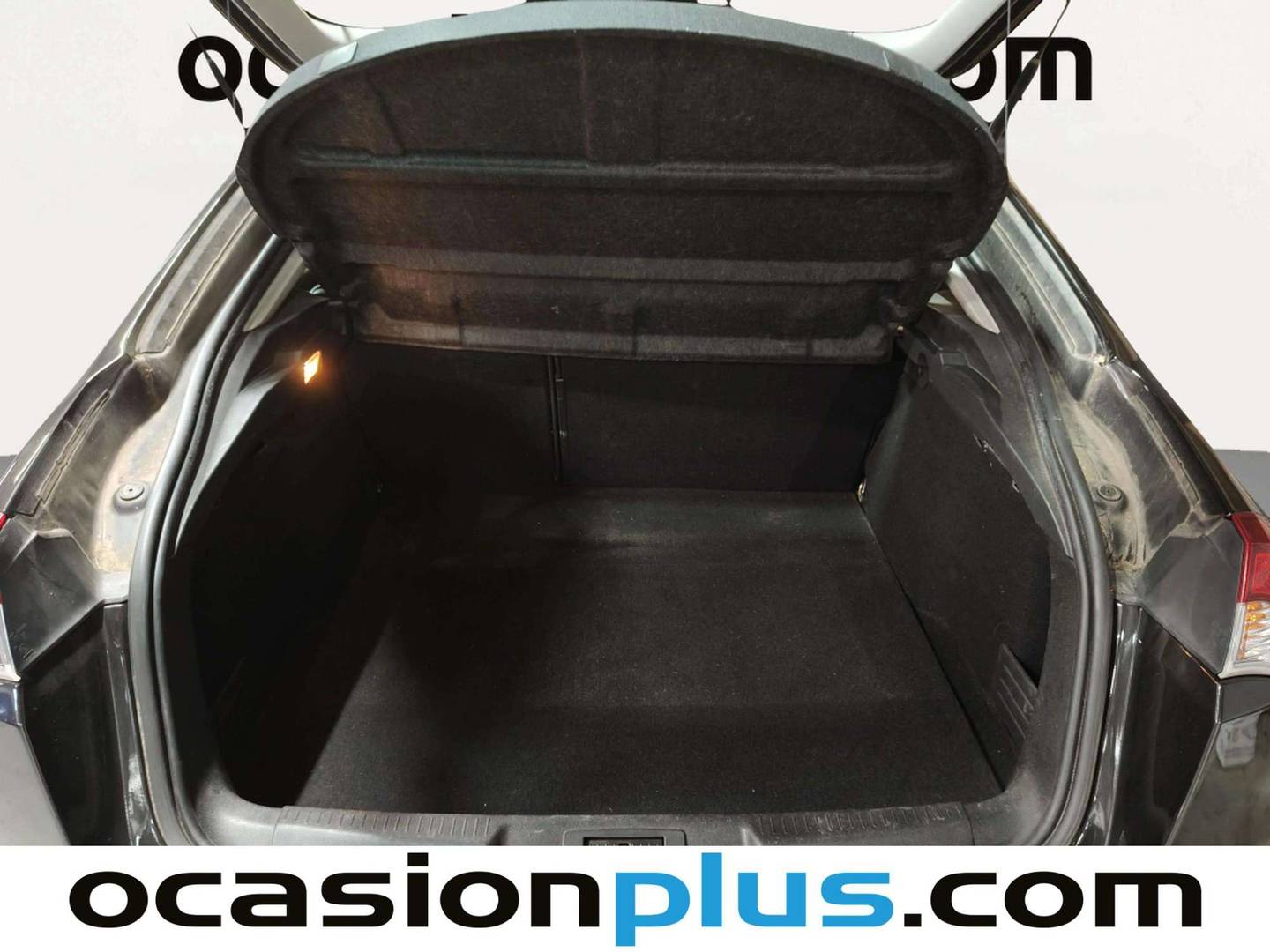Foto asientos traseros Renault Laguna Renault Laguna 2.0 Expression TomTom (140 CV)