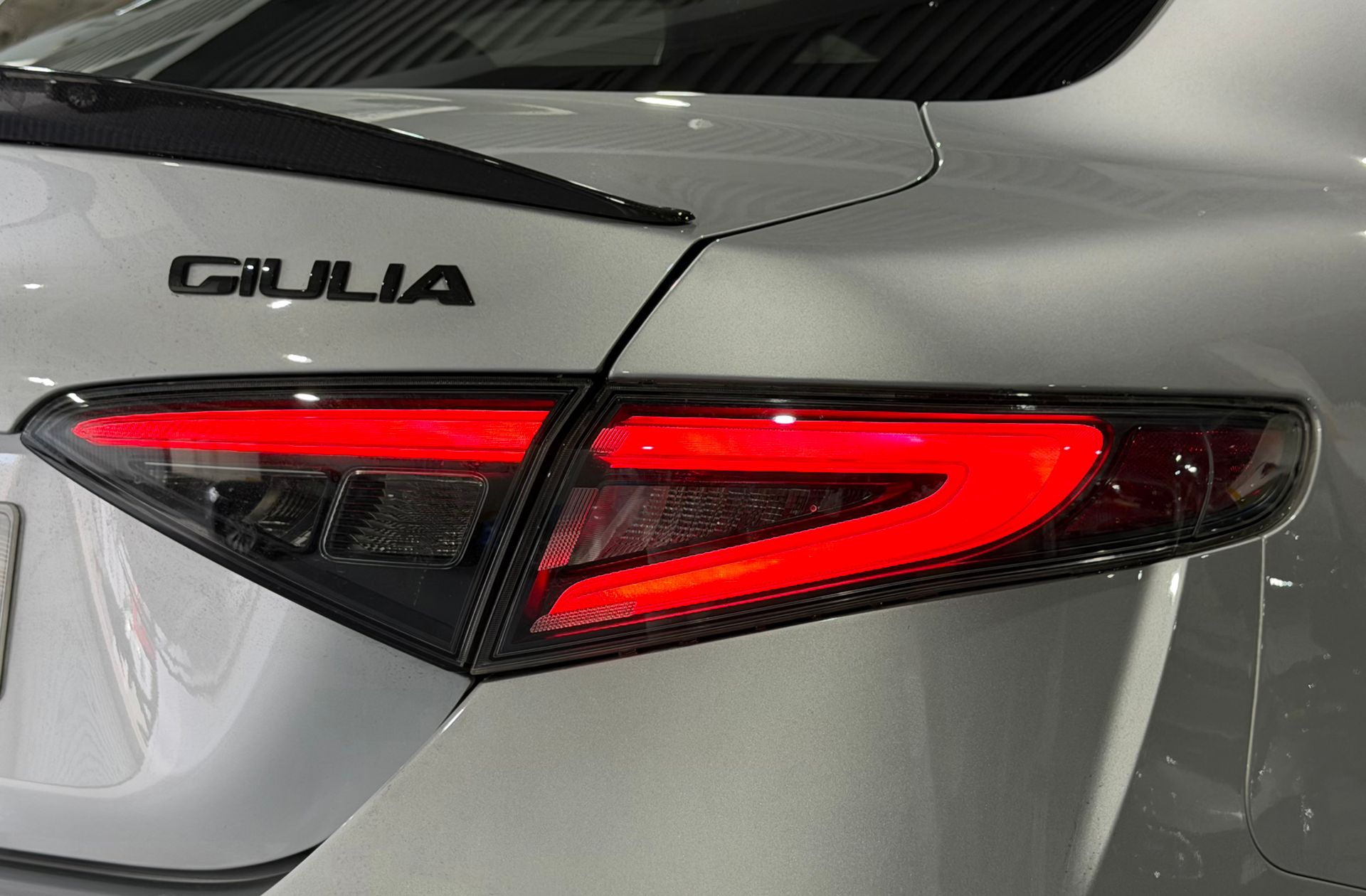 Alfa Romeo Giulia 2.9T V6 Quadrifoglio - foto 22