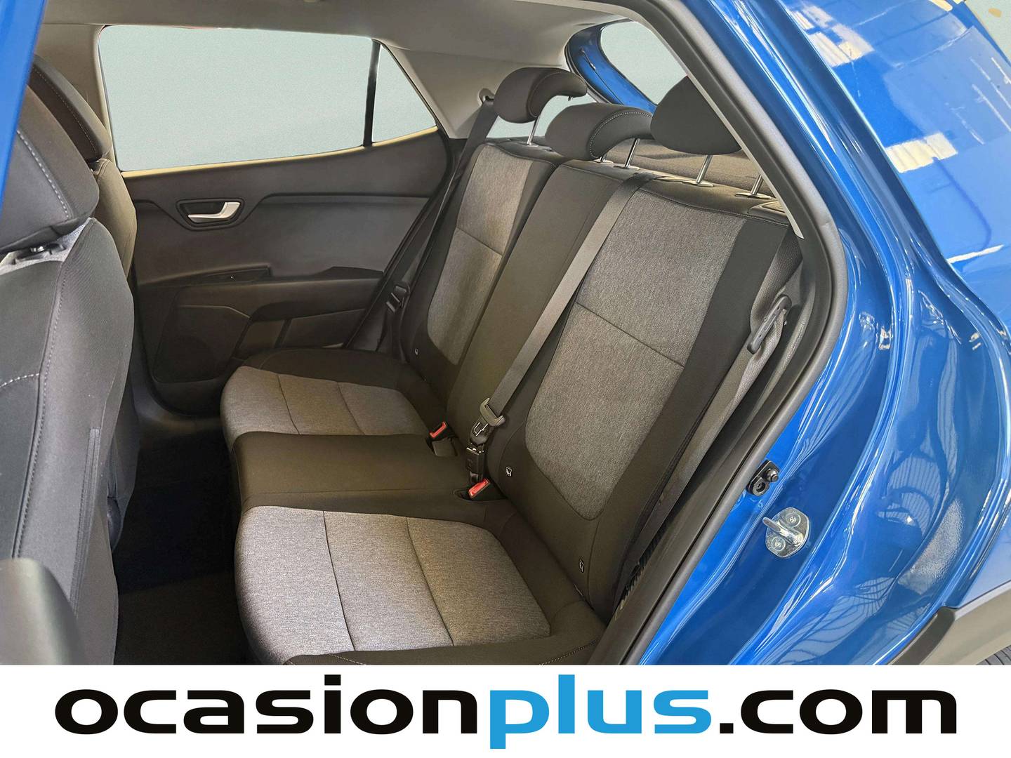 Foto asientos traseros KIA Stonic KIA Stonic 1.0 T-GDi (100CV) MHEV MT Concept