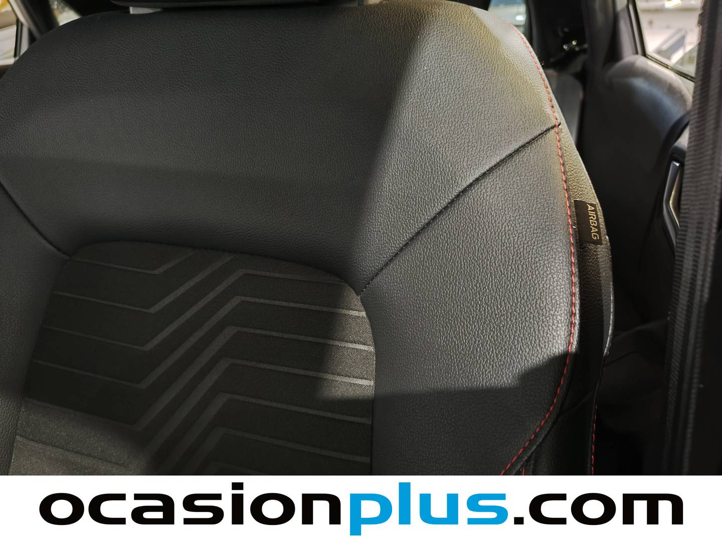 Foto Ford Puma Ford Puma 1.0 EcoBoost MHEV ST-Line X Auto (125 CV)