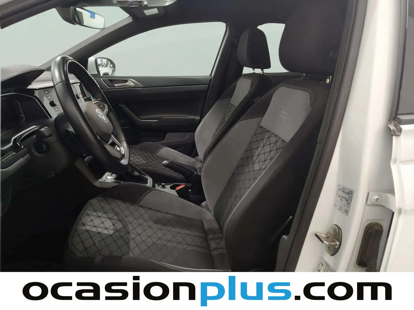 Foto Volkswagen Taigo Volkswagen Taigo R-Line 1.5 TSI (150 CV) DSG
