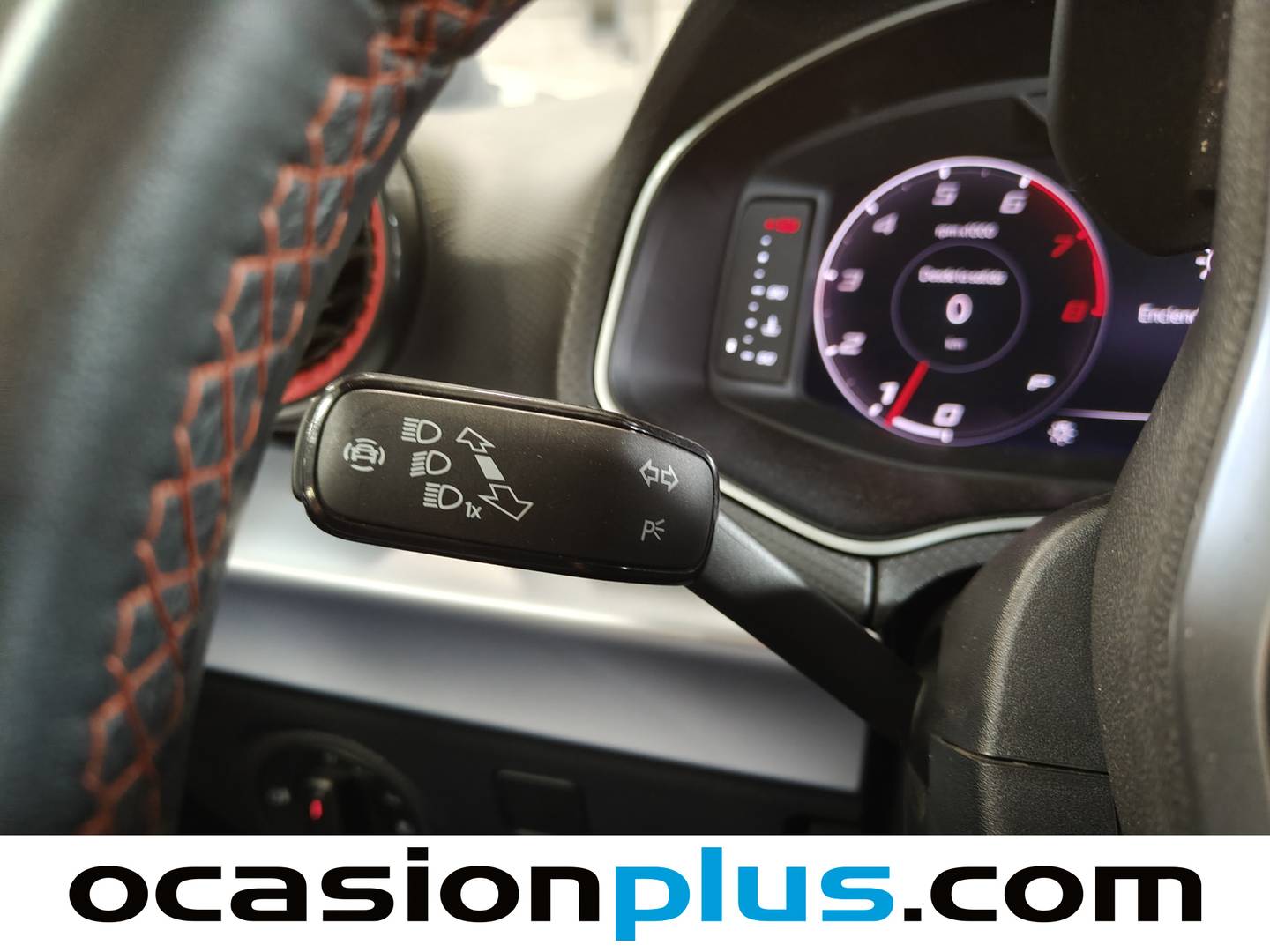 Foto Seat Arona SEAT Arona 1.5 TSI S&S FR XL DSG (150 CV)