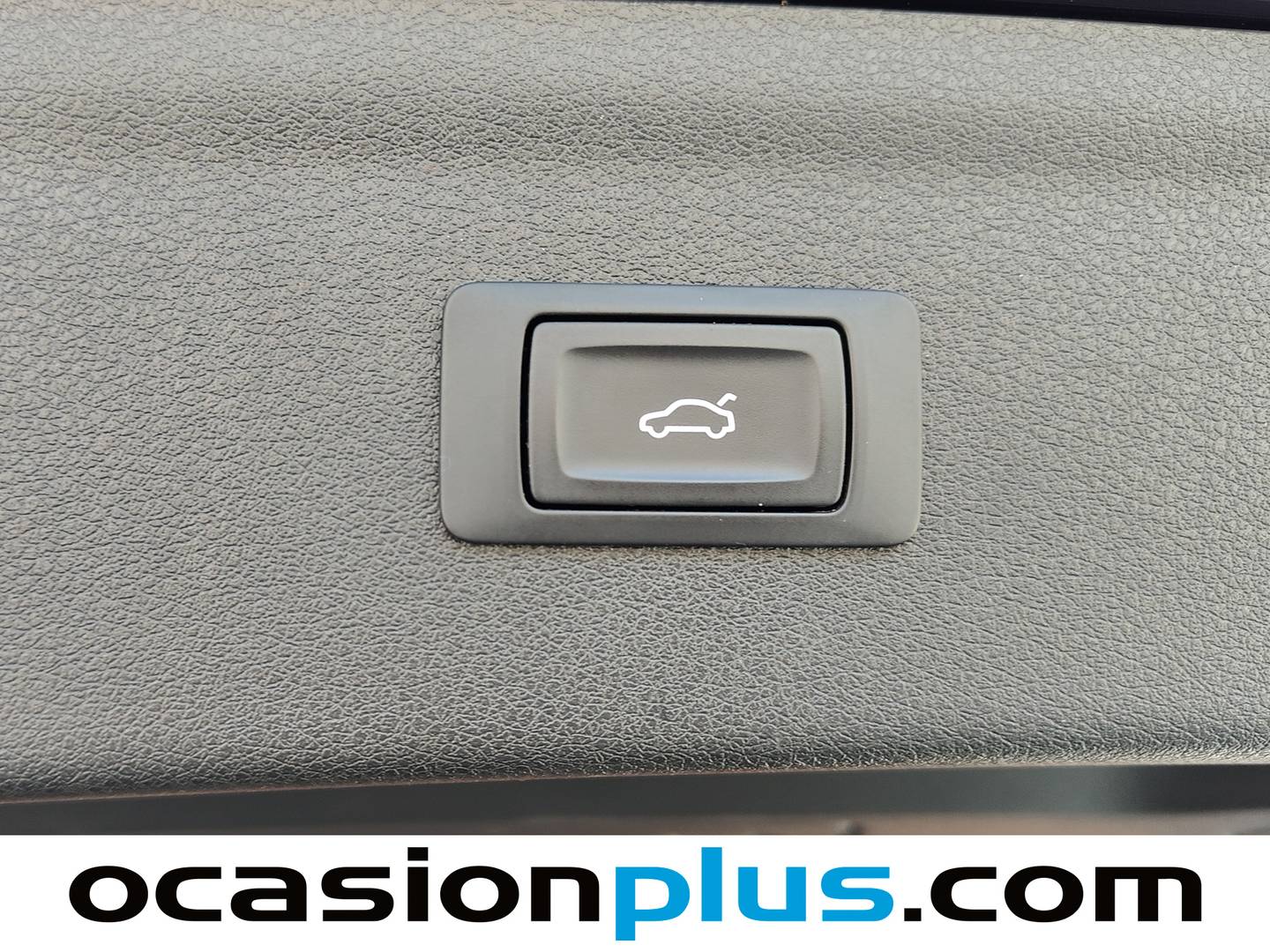 Acabados Audi Q3 Audi Q3 edition 1.4 TFSI ultra CoD (150 CV)