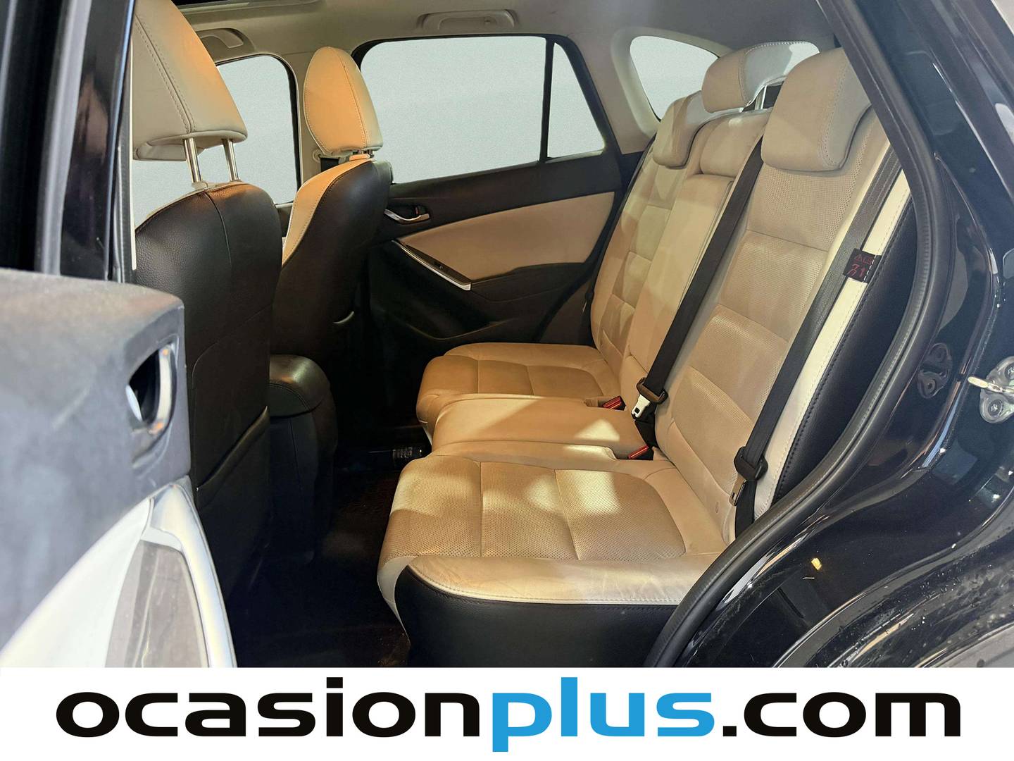 Foto asientos traseros Mazda CX-5 Mazda CX-5 2.2 DE Luxury + Premium + Travel + SunRoof 4WD Auto (175 CV)