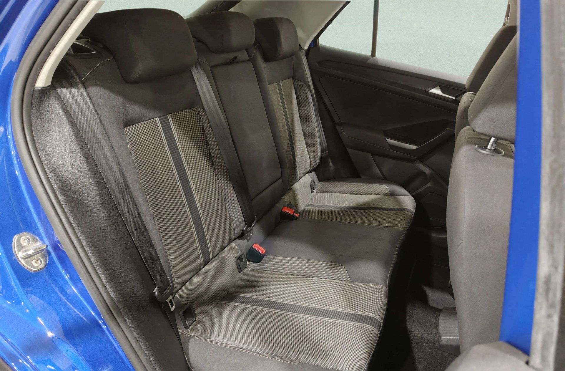Volkswagen T-Roc Advance 1.5 TSI DSG - foto 15