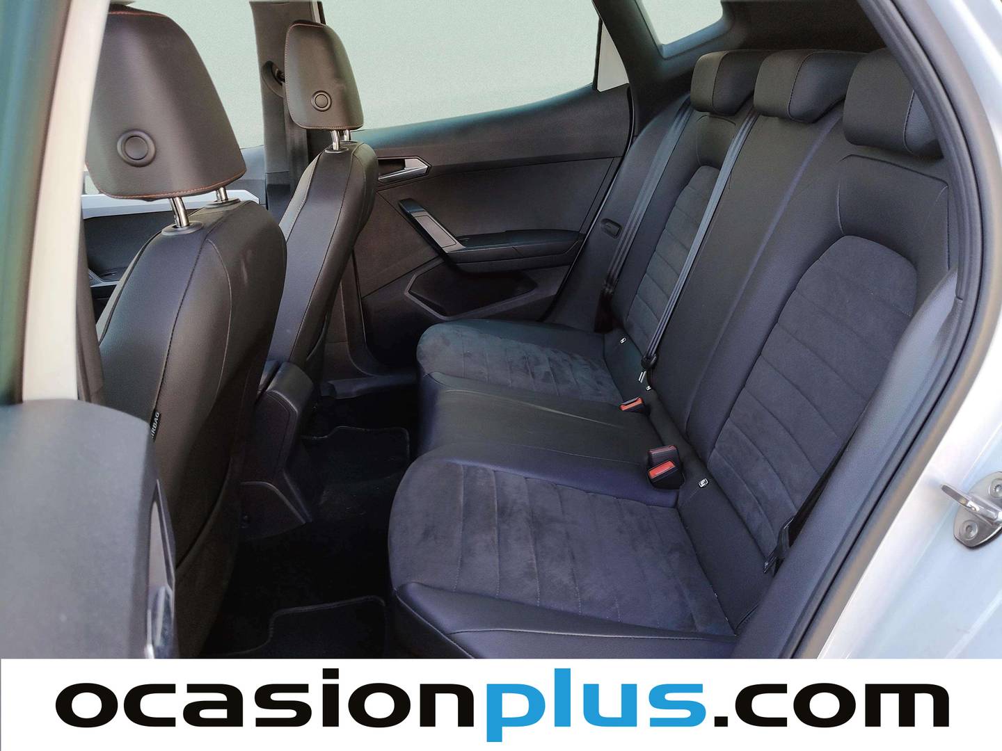 Foto asientos traseros Seat Arona Seat Arona 1.0 TSI FR XL RX Edition (110 CV)