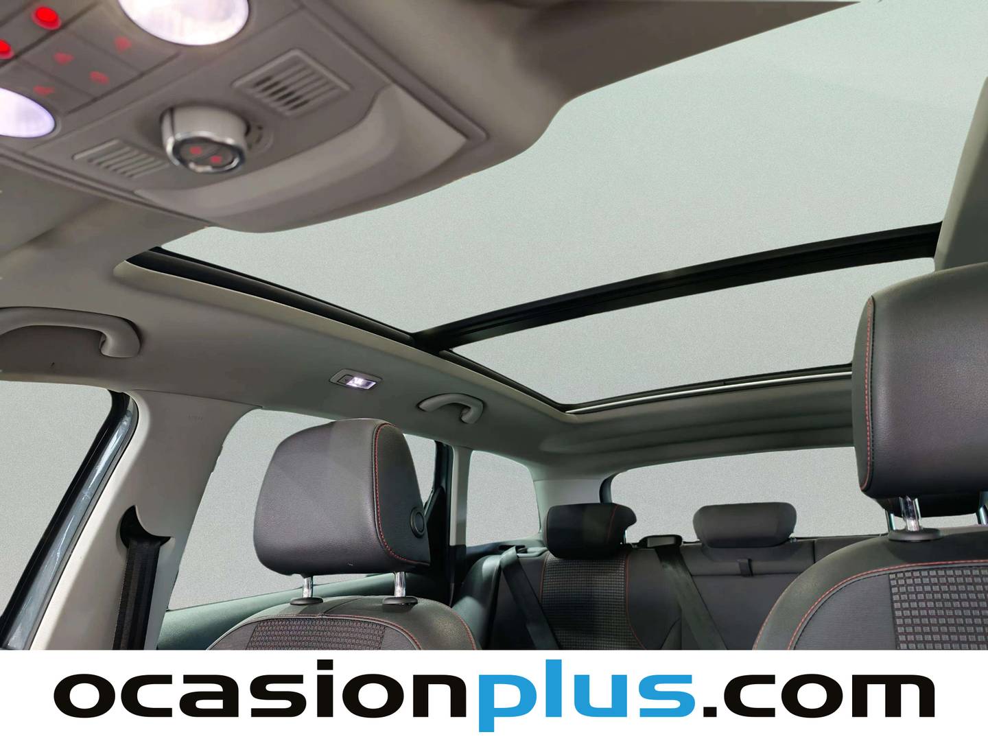 Extras y acabados del Seat León SEAT León ST ST 1.4 TSI ACT S&S FR Advanced 110 kW (150 CV)