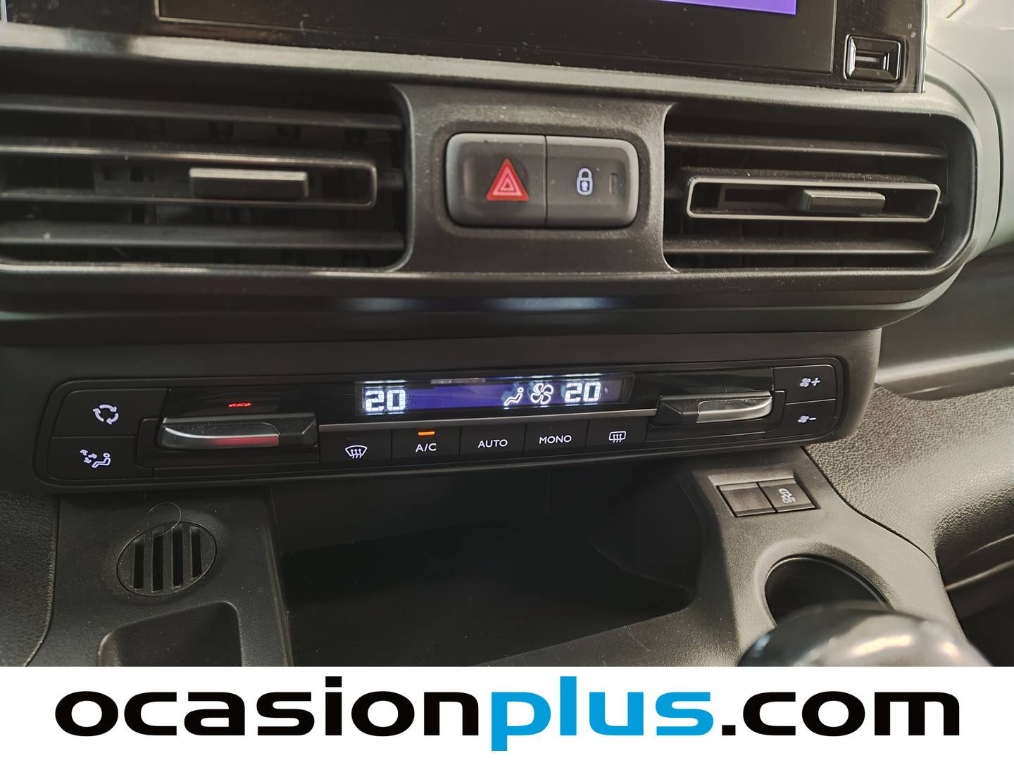 Foto Citroën Berlingo Citroen Berlingo BlueHDi 100 S&S Talla M Shine  (102 CV)