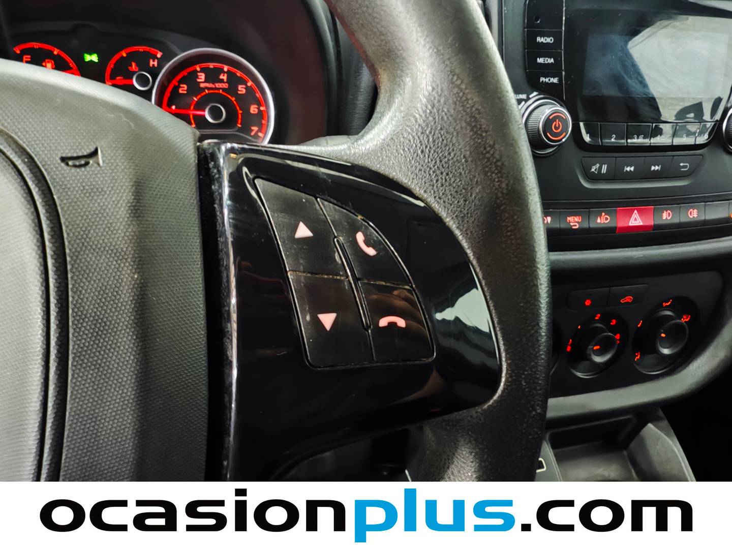 Foto Fiat Doblò Cargo Fiat Dobló Cargo 1.3 Multijet Base Plus (95 CV)