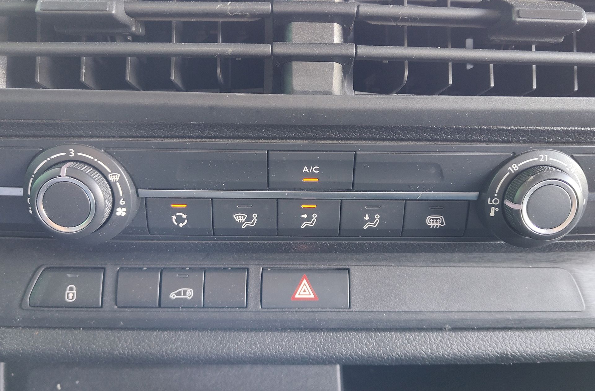 Fiat Scudo Furgon 1.5 BlueHDi L2 - foto 24