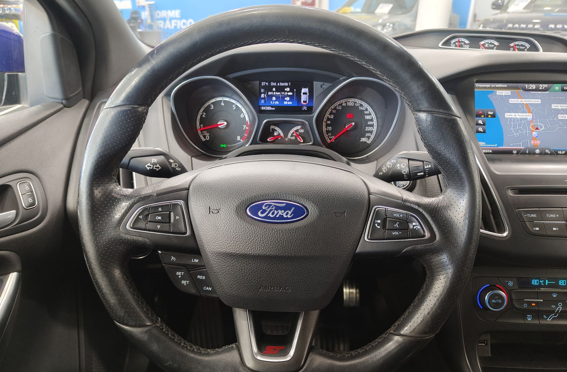 Ford Focus 2.0 EcoBoost ST - foto 20