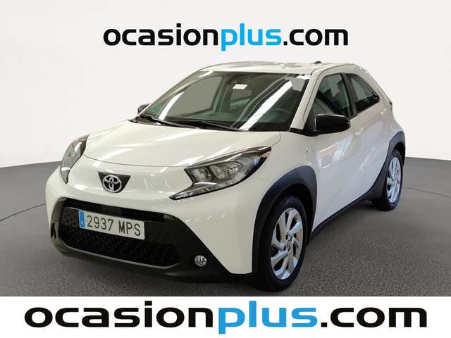 Toyota Aygo X Cross 1.0 VVT-I Play (72 CV) de segunda mano
