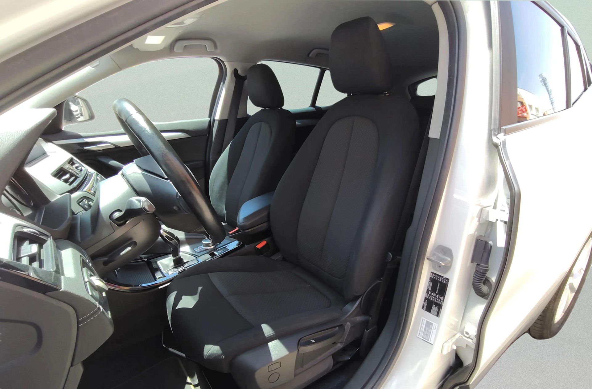 BMW X2 sDrive18d - foto 11