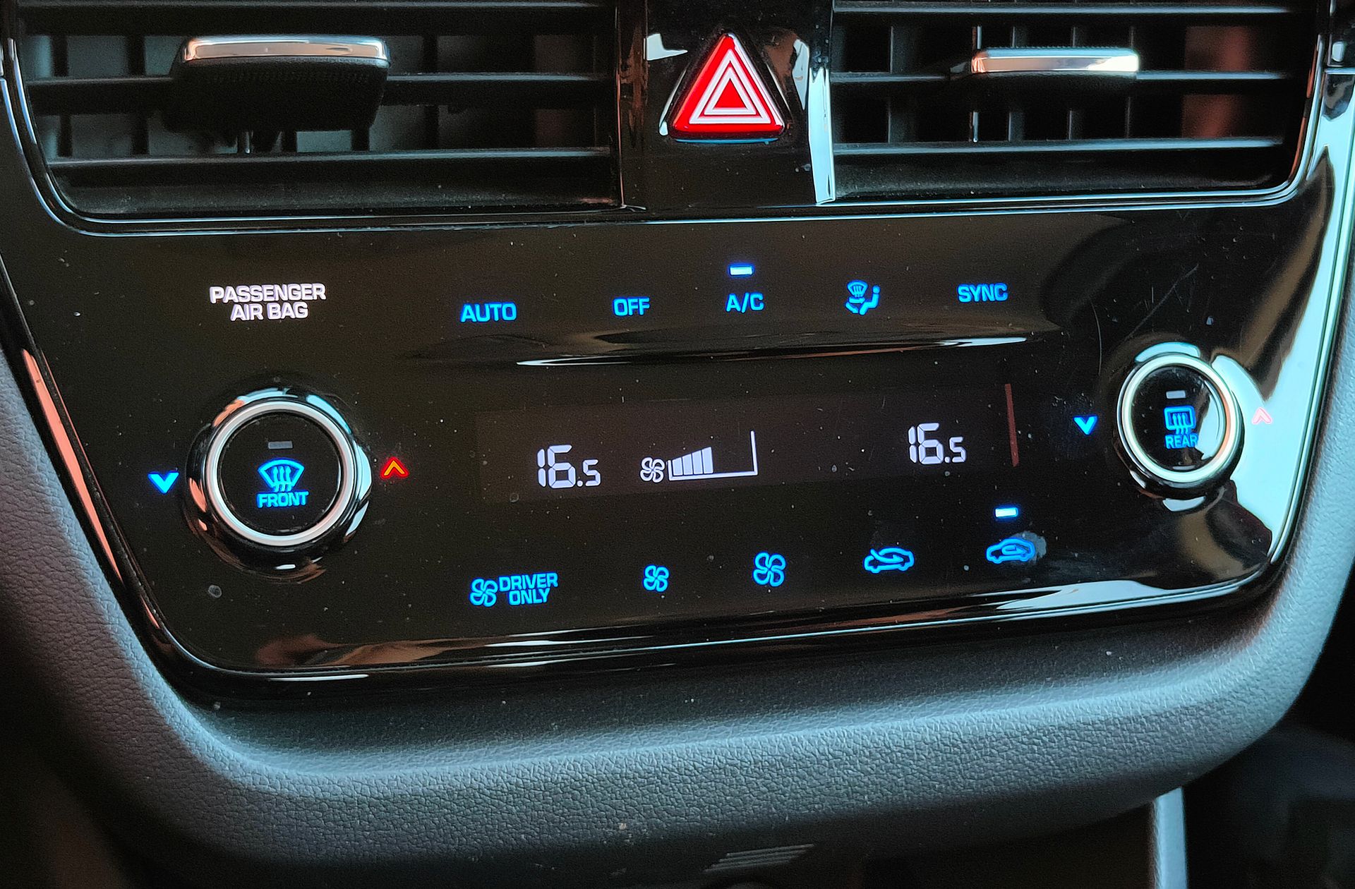 Hyundai Ioniq 1.6 GDI HEV Tecno DCT - foto 40