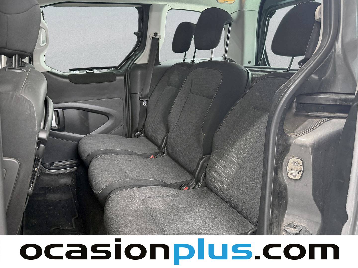 Foto asientos traseros Citroën Berlingo Citroën Berlingo Combi BlueHDi 100 S&S Multispace XTR Plus ETG6 (100 CV)