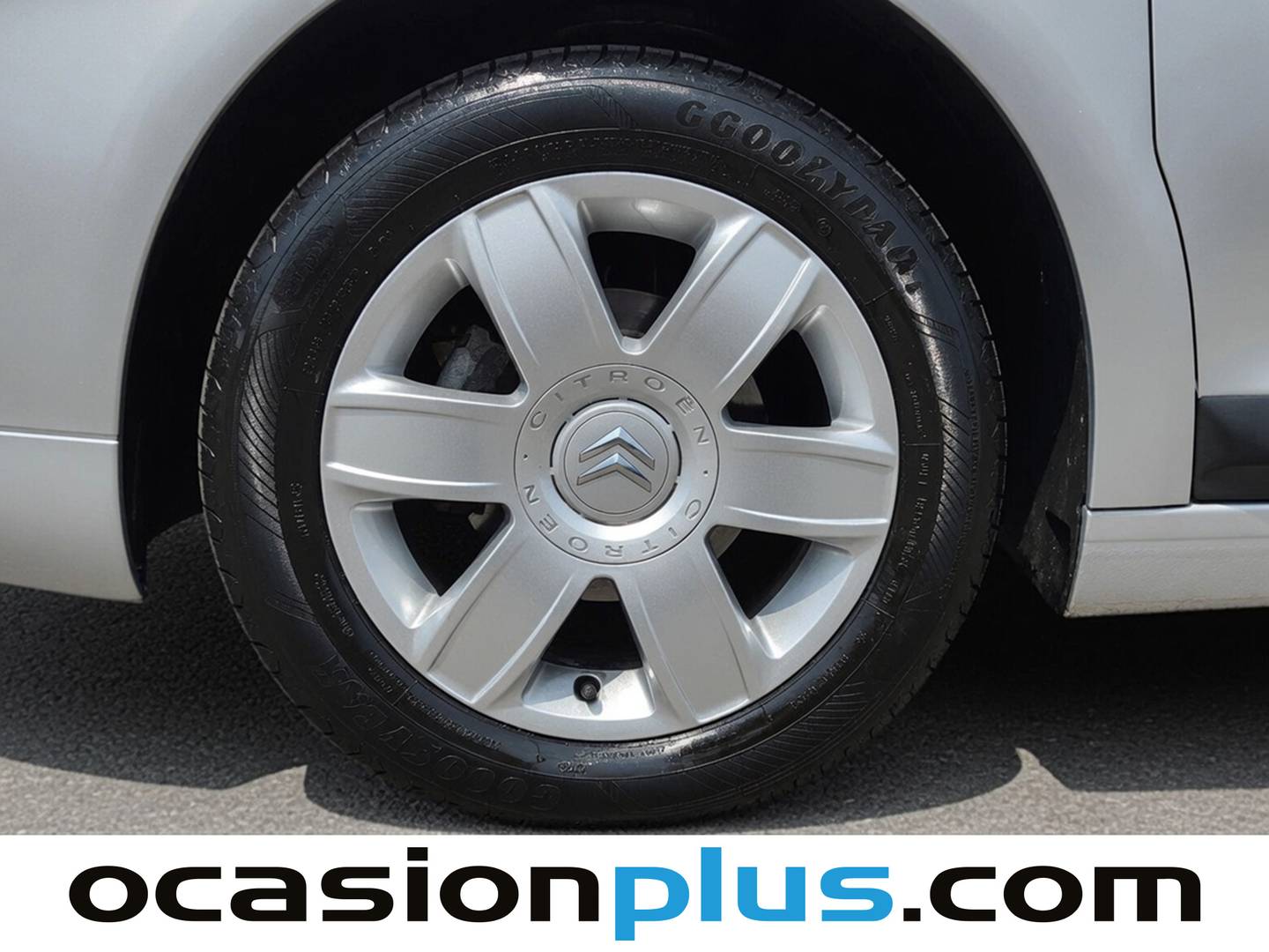 Accesorios del Citroën C4 Citroën C4 1.6 Collection (110 CV)