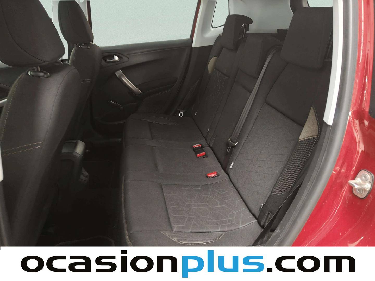 Foto asientos traseros Peugeot 2008 Peugeot 2008 BlueHDi 100 Style (100 CV)